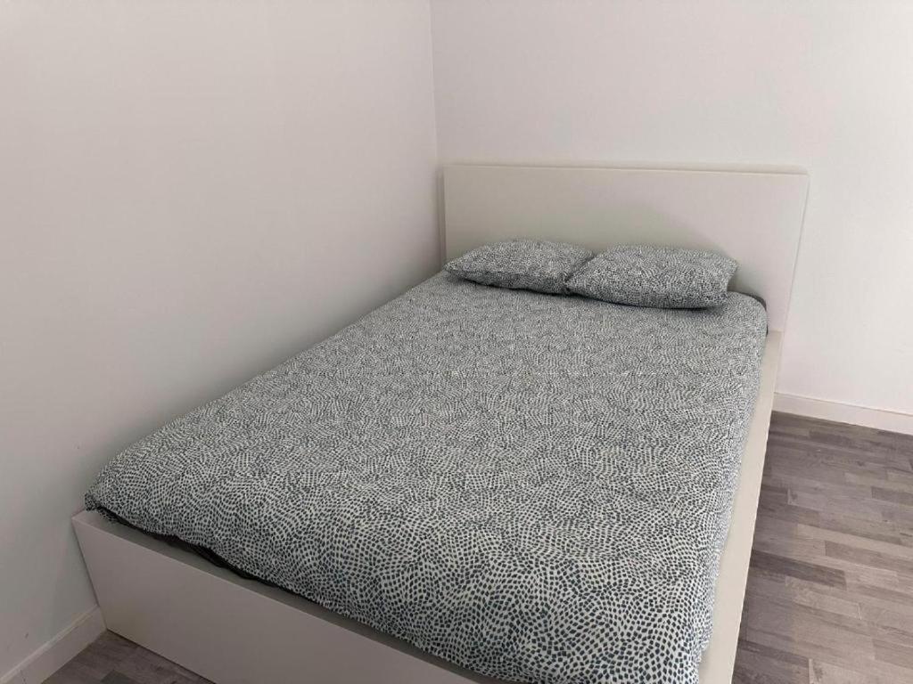 Apartament Golebia Plus Poznan Exterior photo
