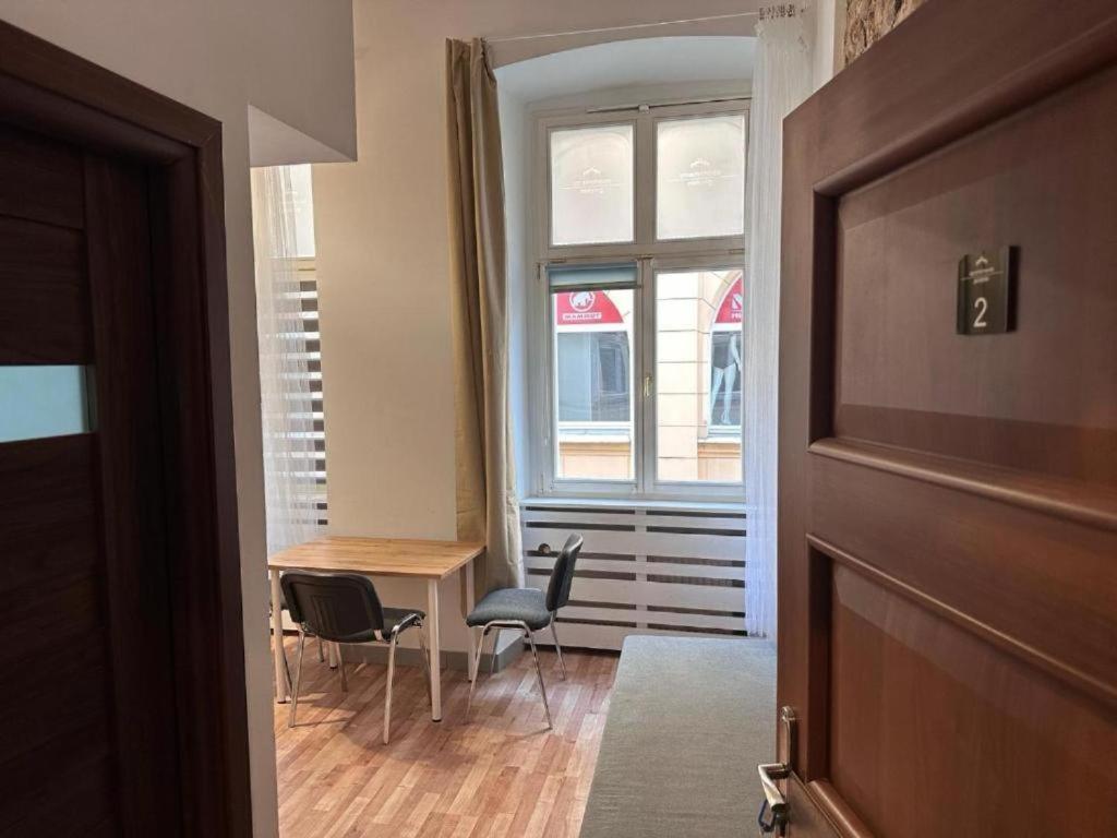 Apartament Golebia Plus Poznan Exterior photo
